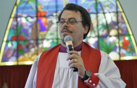 Archbishop Francisco de Assis da Silva urges Brazil's Anglicans to carbon fast this Lent.