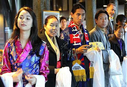 Supporters wait to see the Dalai Lama outside a Christchurch media conference at the Chateau on the Park. Photo: The Press