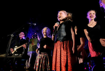 Carrie Allen centre-stage during a concert by Dave Dobbyn in Taranaki Cathedral. Picture: Cameron Burnell/Taranaki Daily News.