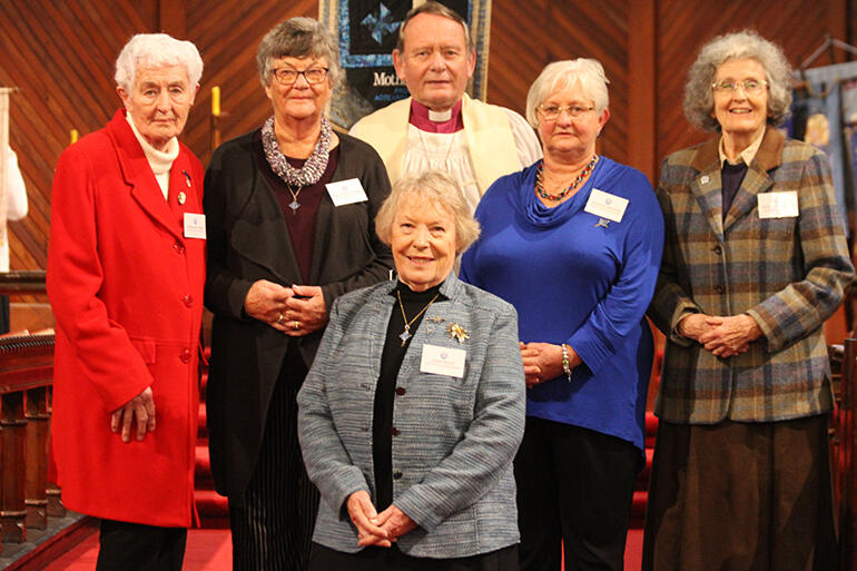 Joan Neild with L:R Margaret Jones, Heather Dawson, Archbishop John Paterson, Raewyn Skipper, Janice Cheeseman. Joan Neild with L:R Margaret Jones, Heather Dawson, Archbishop John Paterson, Raewyn Skipper, Janice Cheeseman.