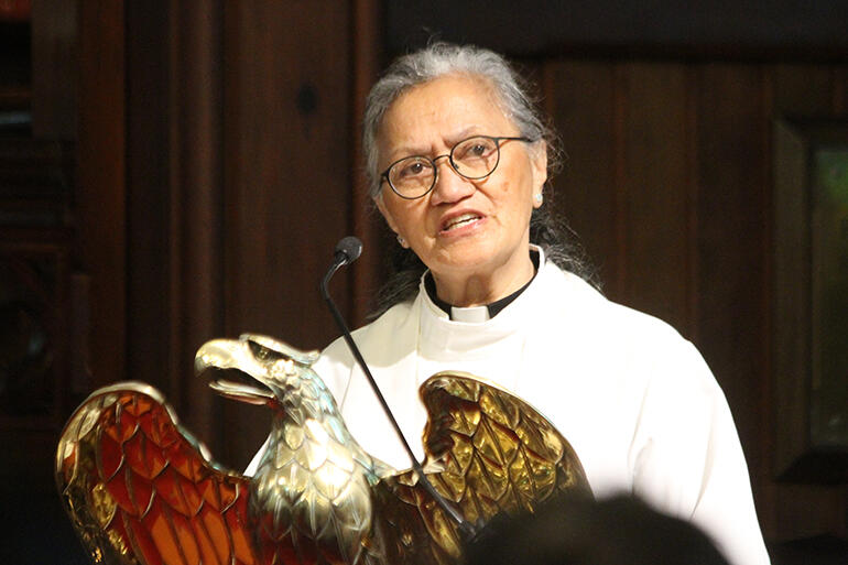Rev Iritana Hankins, the outgoing Mothers' Union Provincial President, reads the Gospel for the day: Luke 11:9-13. Rev Iritana Hankins, the outgoing Mothers' Union Provincial President, reads the Gospel for the day: Luke 11:9-13.