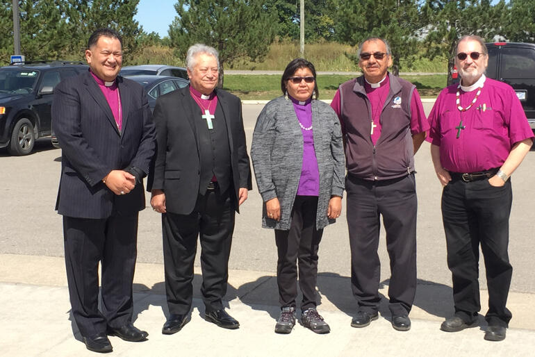 Bishop Kito PIkaahu and Bishop Richard Wallace join fellow bishops taking part in an Anglican Indigenous Network meeting. Bishop Kito PIkaahu and Bishop Richard Wallace join fellow bishops taking part in an Anglican Indigenous Network meeting.