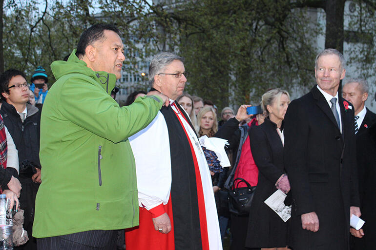 Bishop Kito Pikaahu acknowledges Ngati Ranana at the Hyde Park service. That's Lockwood Smith, the NZ High Commissioner to the UK, at right.