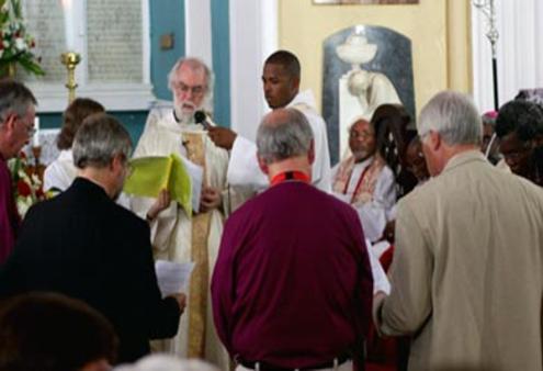 The Archbishop of Canterbury commissions members of Standing Committee at the ACC's closing Eucharist in Kingston.