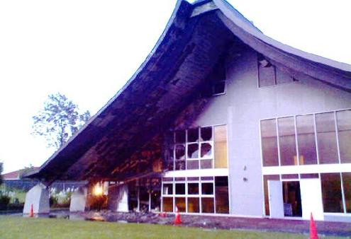 Fire broke out overnight at Te Karaiti, the South Auckland Anglican marae church.
