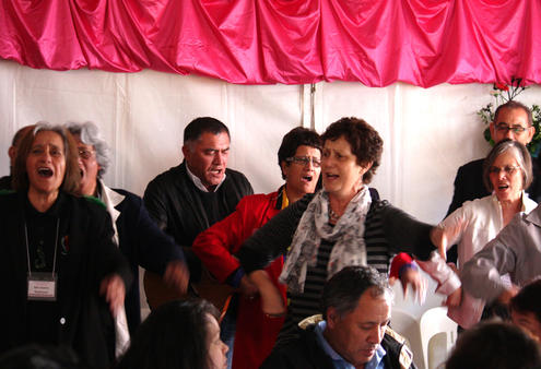 Waiata in the marquee after the service - led by Tom Ihaaka whose dad, Sir Kingi Ihaaka, was the first Sydney Maori Missioner.