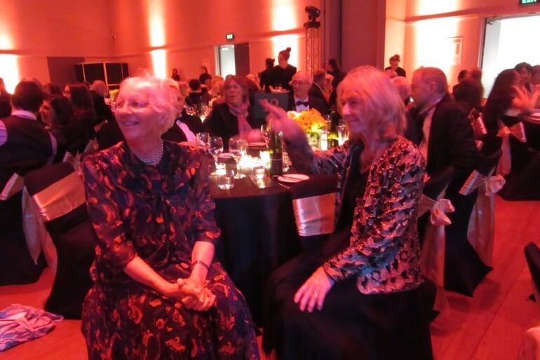 Bishop Penny Jamieson and Emeritus Professor Janet Holmes at the Victoria alumni dinner in Wellington.
