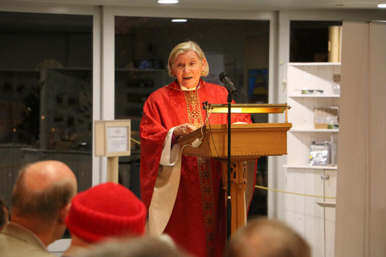 Bishop Victoria urges her flock not to be distracted: 'instead live lives transformed by the Gospel, transform others' lives, and make disciples.' Bishop Victoria urges her flock not to be distracted: 'instead live lives transformed by the Gospel, transform others' lives, and make disciples.'