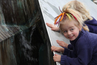 Check this out! A close-quarter inspection, once the fountain has started to flow.