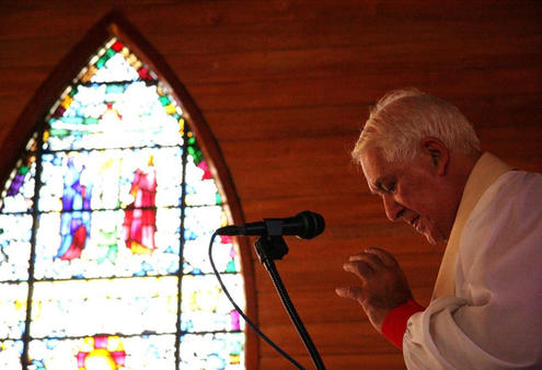 A reflective moment for Sir Paul Reeves during Waiapu's 150th anniversary service.