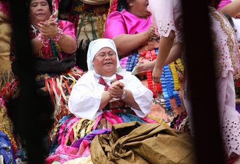 Sr Fehoko, from the CSN in Tonga, takes time out for prayer during the Tongan presentation at Fiji's centennial celebration.
