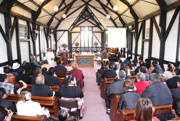 The Ekalesia Agelekana congregation during the memorial service for the Pacific tsunami victims.
