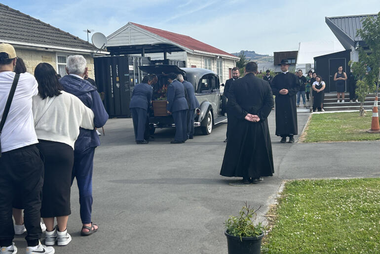 Bishop Richard Wallace departs from Waipatu Marae.