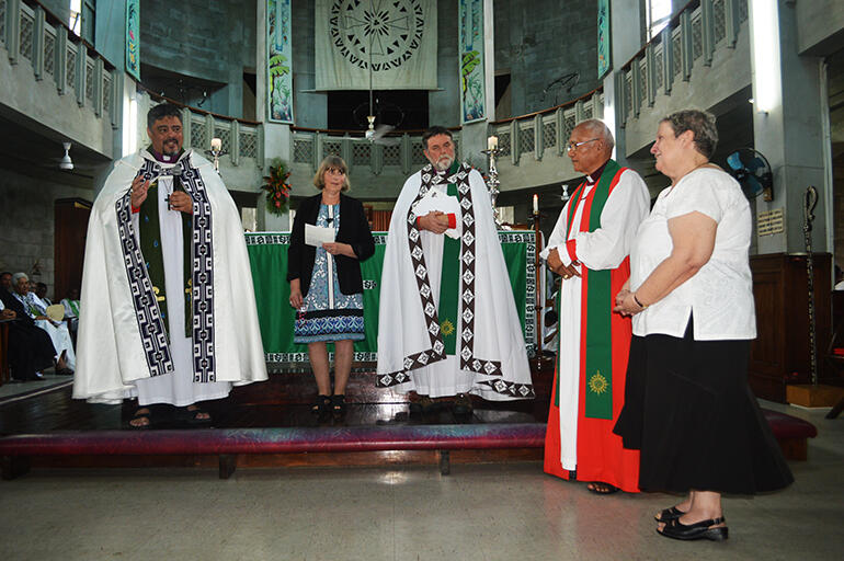 Archbishop Don Tamihere speaks to Rev Sue Halapua, at right. That's Belinda Holmes between the two archbishops. Archbishop Don Tamihere speaks to Rev Sue Halapua, at right. That's Belinda Holmes between the two archbishops.
