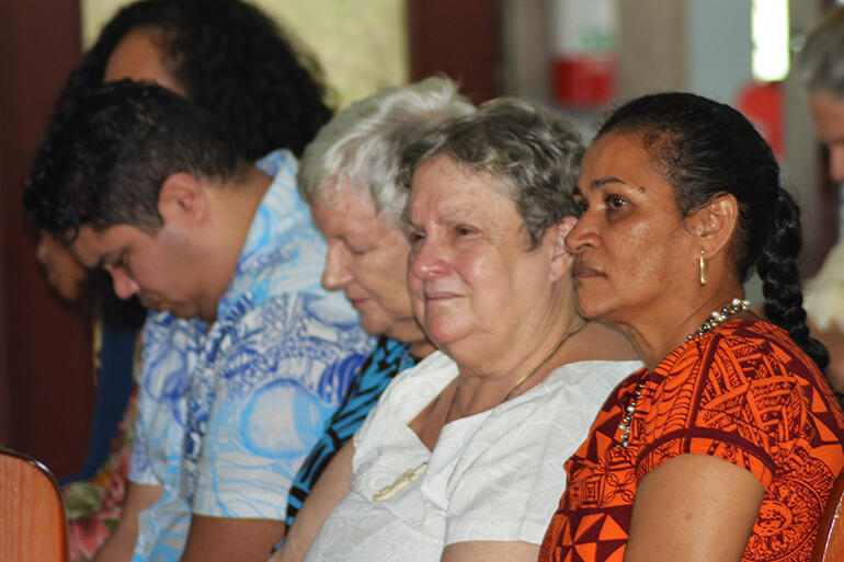 That's the Rev Sue Halapua, Archbishop Winston's wife, in white. That's the Rev Sue Halapua, Archbishop Winston's wife, in white.