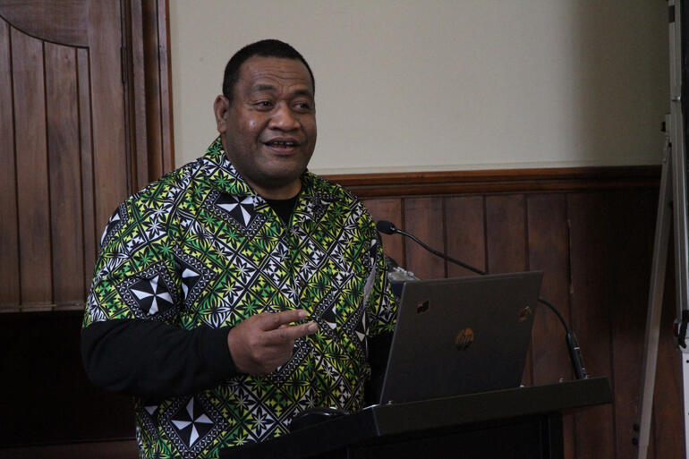 Rev Robert Santa Fakafu presents his paper on how the Church of Melanesia's Anglo-Catholic charism has upheld and enriched their life of faith. Rev Robert Santa Fakafu presents his paper on how the Church of Melanesia's Anglo-Catholic charism has upheld and enriched their life of faith.