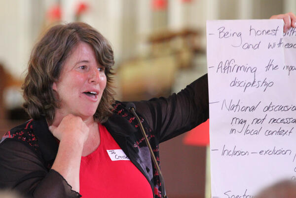 Jo Crosse, from Waiapu, delivers the feedback following one of the small group sessions. Jo Crosse, from Waiapu, delivers the feedback following one of the small group sessions.