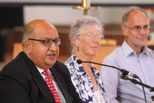 Sir Anand Satyanand, Chair of the Ma Whea Commission – alongside Dame Justice Judith Potter, and Professor Paul Trebilco. Sir Anand Satyanand, Chair of the Ma Whea Commission – alongside Dame Justice Judith Potter, and Professor Paul Trebilco.