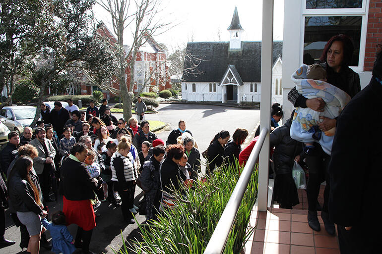 The manuhiri are called into the powhiri for the new students. They brought plenty of supporters. The manuhiri are called into the powhiri for the new students. They brought plenty of supporters.