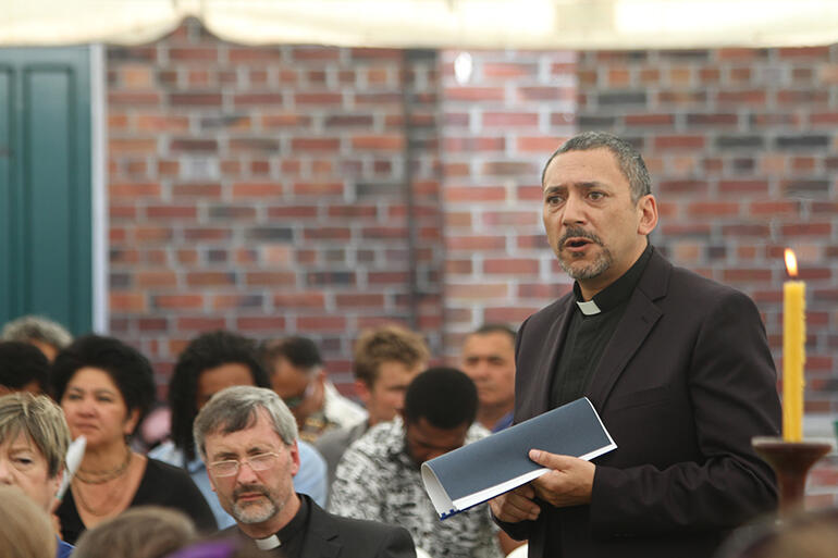 That's the Rev Katene Eruera, who is the Dean of Tikanga Maori students at St Johns.