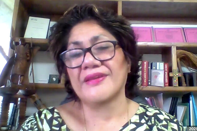 Rev Sonja Hunter tells the story of Samoan women's changing roles in leadership: in families and village councils and as clergy in the church. Rev Sonja Hunter tells the story of Samoan women's changing roles in leadership: in families and village councils and as clergy in the church.