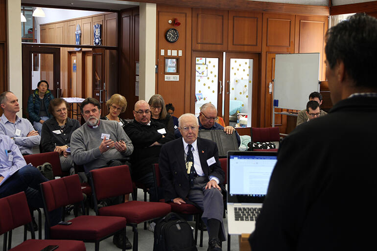 Questions from the floor after Robert's presentation. Questions from the floor after Robert's presentation.