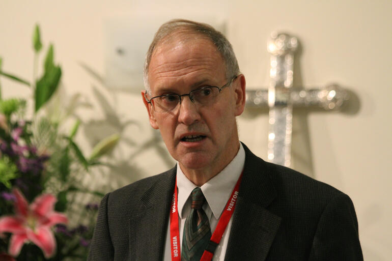 Professor Paul Trebilco Professor Paul Trebilco