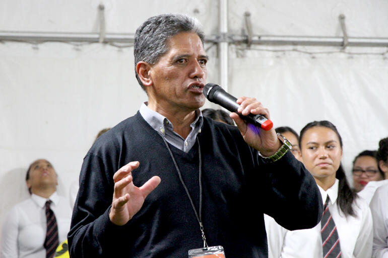 Te Aute Trustee Maui Tangohau thanks synod for the church's support. Te Aute Trustee Maui Tangohau thanks synod for the church's support.