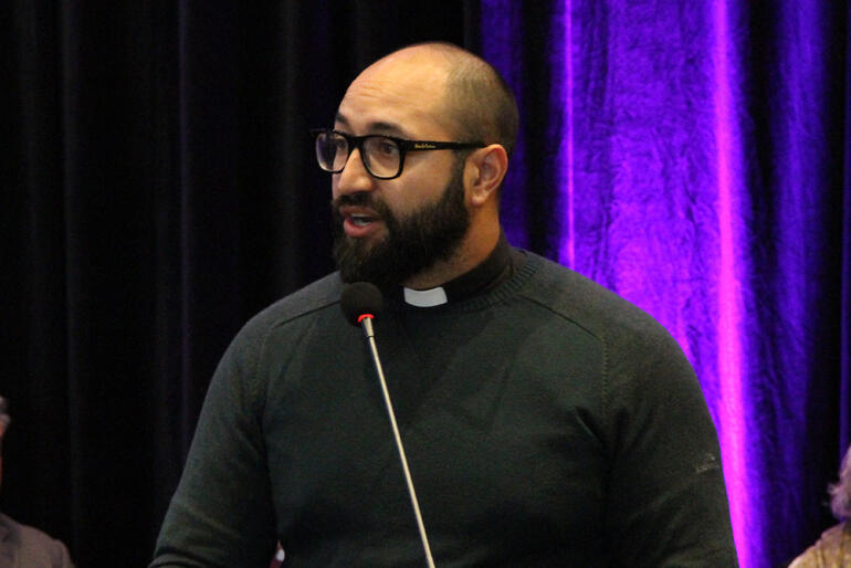 Rev Canon Isaac Beach moves the motion to widen St John's scholarships for Anglican Church of Melanesia students. Rev Canon Isaac Beach moves the motion to widen St John's scholarships for Anglican Church of Melanesia students.