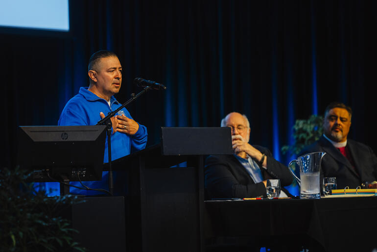 Steve Avalos shares powerful stories from the heart. Steve Avalos shares powerful stories from the heart.