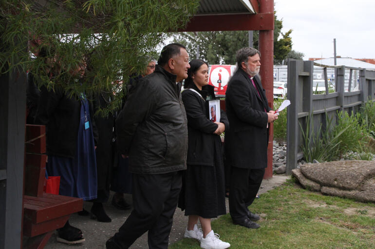 L-R: Bishop Te Kitohi Pikaahu, Karera Wallace and Archbishop Philip Richardson. L-R: Bishop Te Kitohi Pikaahu, Karera Wallace and Archbishop Philip Richardson.