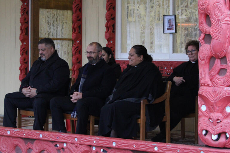 Most Rev Don Tamihere, Rt Rev Andrew Hedge, Rev Ruihana Paenga & Ven Jenny Chalmers watch from Kahukuranui porch. Most Rev Don Tamihere, Rt Rev Andrew Hedge, Rev Ruihana Paenga & Ven Jenny Chalmers watch from Kahukuranui porch.
