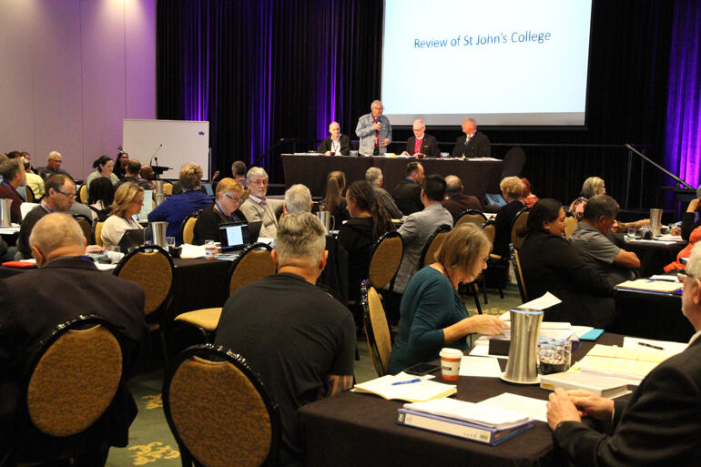 Pihopa o Te Waipounamu Richard Wallace introduces Synod to Bill #9 on St John the Evangelist Theological College.