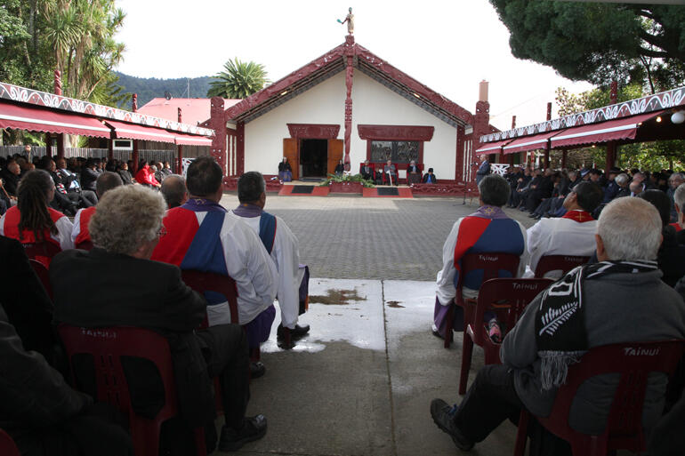 The view from where the church people sat across the marae atea to Mahinarangi.