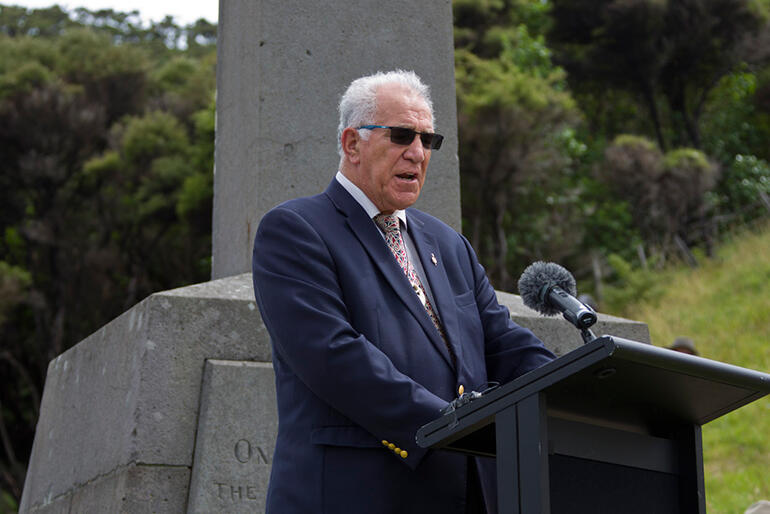 Associate Professor Manuka Henare, who is from the Catholic Church, read from the second chapter of Luke's gospel.