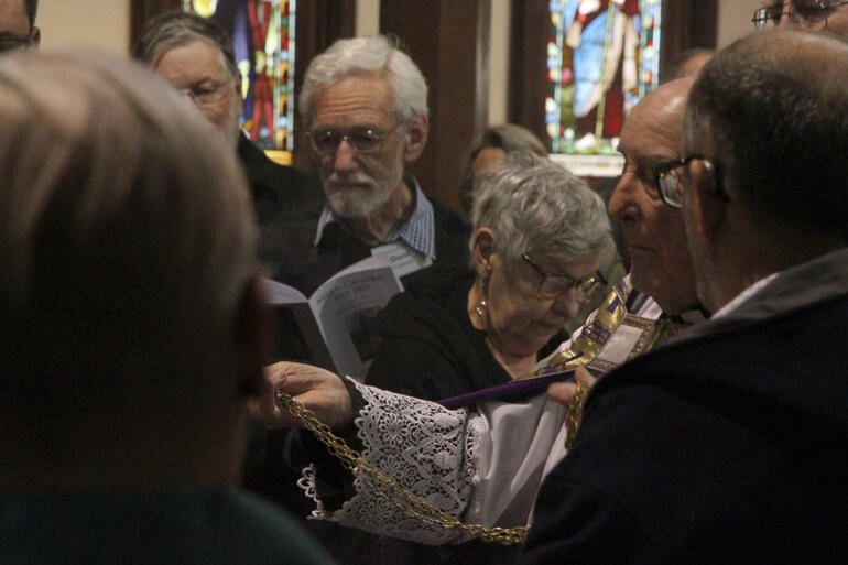 Fr Ron Smith censes the gospel during the 2021 Anglo-Catholic Hui closing mass.