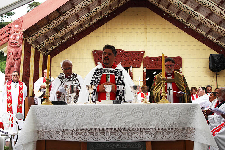 Don celebrating his first Eucharist as a bishop. Don celebrating his first Eucharist as a bishop.