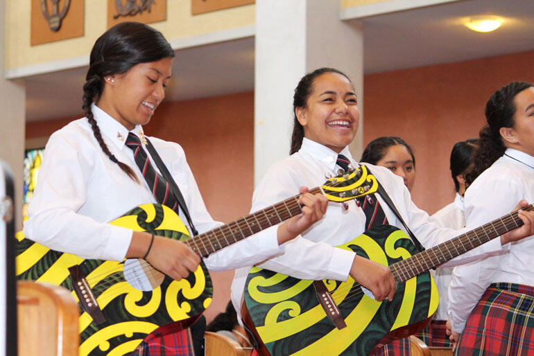 Worship with smiles for the Hukarere prizegiving Eucharist in Waiapu Cathedral: Tira Putiputi Edmonds-Puketapu and Te Aomamia Te Koha. Worship with smiles for the Hukarere prizegiving Eucharist in Waiapu Cathedral: Tira Putiputi Edmonds-Puketapu and Te Aomamia Te Koha.