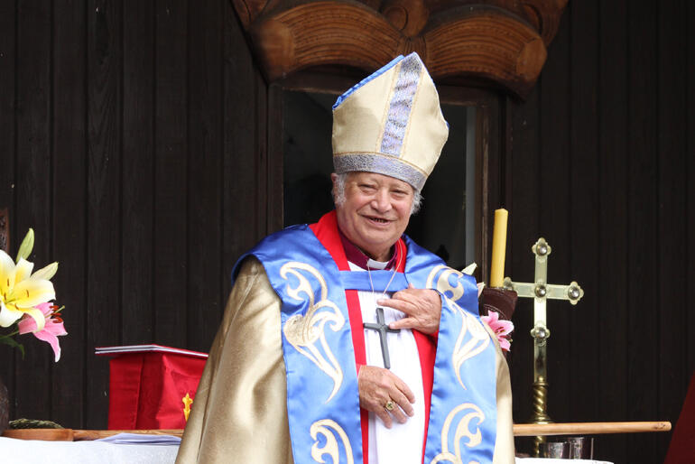 Bishop Richard Wallace.