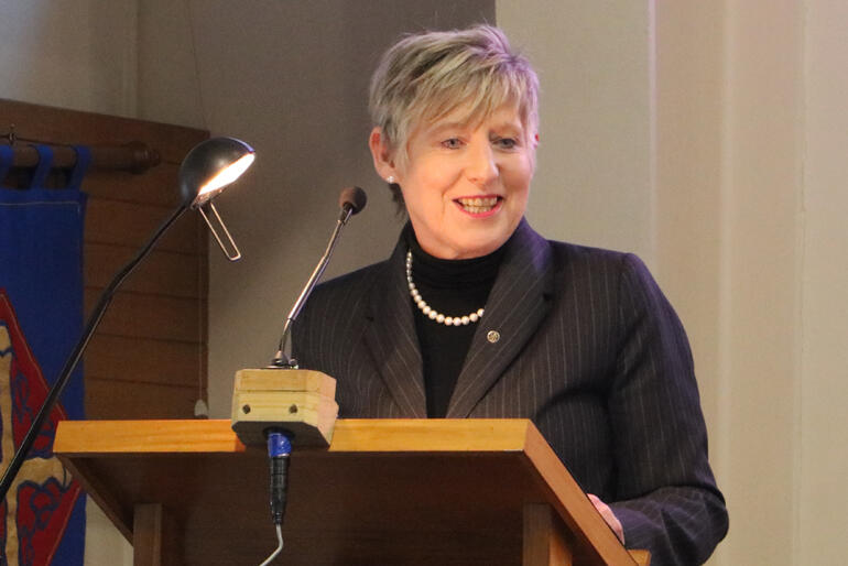 Mayor Lianne Dalziel urges Christchurch synod to give the city certainty. Mayor Lianne Dalziel urges Christchurch synod to give the city certainty.