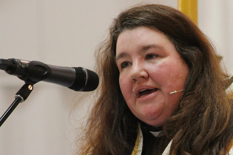 Dean Lynda Patterson: "a priest who called others to prayer for the glory of God." Dean Lynda Patterson: "a priest who called others to prayer for the glory of God."