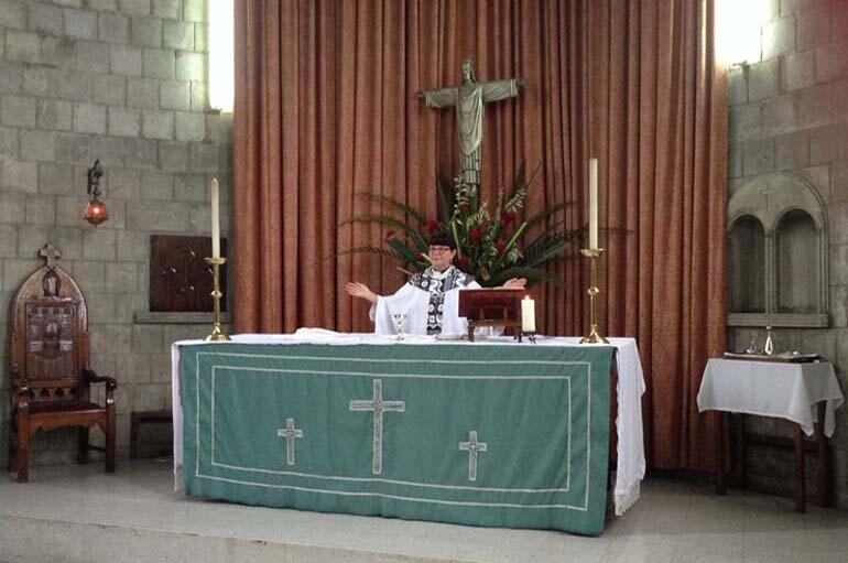 Archdeacon Carol Hughes celebrating at a service of remembrance for Dean Lynda Patterson in Holy Trinity Cathedral, Suva. Archdeacon Carol Hughes celebrating at a service of remembrance for Dean Lynda Patterson in Holy Trinity Cathedral, Suva.