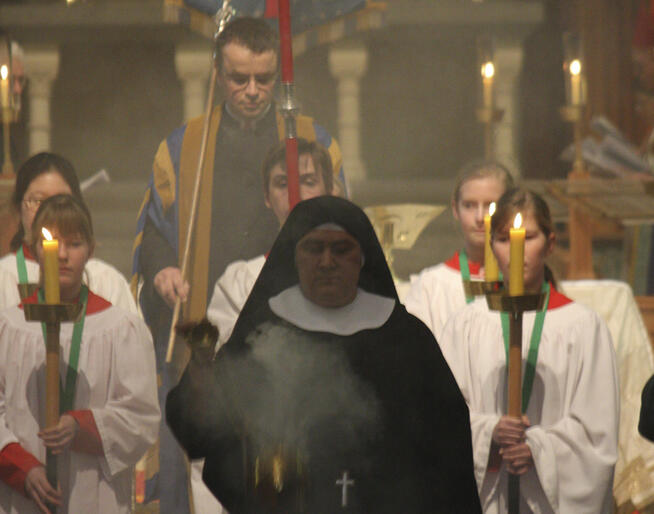 Bells and smoke for the installation of Bishop Victoria Matthews in Christchurch.