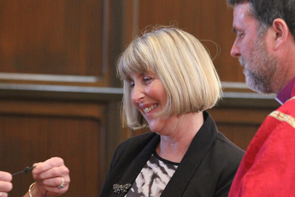 Belinda and Philip Richardson delight in the reception.