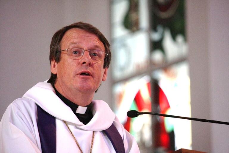 Kenneth Kearon, the Secretary-General of the Anglican Communion, preached at Bishop John's farewell service on the Sunday.