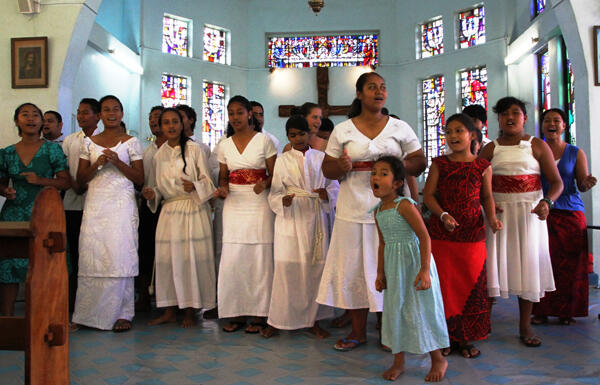 Arielnumati Schwalger - she's the one in the foreground, leading the sacred dance moves.