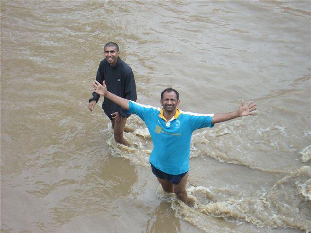 Making the best of a soggy situation in Nadi. Making the best of a soggy situation in Nadi.