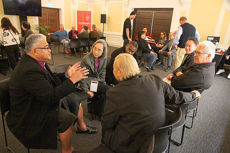 Archbishop Sione Uluilakepa advocates his point during wānanga on concepts of tapu. Archbishop Sione Uluilakepa advocates his point during wānanga on concepts of tapu.