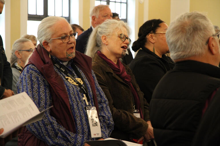 Rev Wendy Heath and Prof Māmari Stephens sing himene during the midday Eucharist yesterday. Rev Wendy Heath and Prof Māmari Stephens sing himene during the midday Eucharist yesterday.