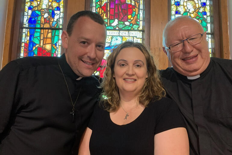 Rev Simon and Rev Jessica Falconer from All Saints' Ōtaki meet with Rev Dr Rangi Nicholson from Rangiātea Pastorate Ōtaki.